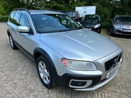 VOLVO XC70 2009 VOLVO XC70 2.4 D5 [205] SE AUTO ** PREVIOUS VOLVO OWNER'S ONLY** FVSH