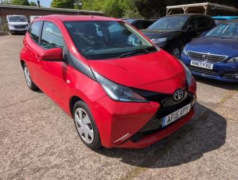 TOYOTA AYGO 2015 TOYOTA AYGO 1.0 VVT-i X-Play 5DR **JUST 102,000 MILES** FSH LEZ FREE