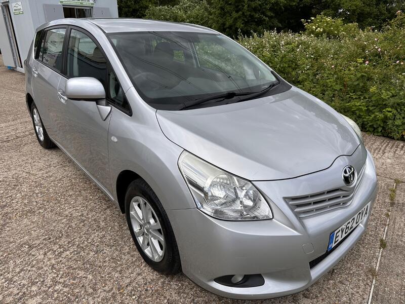 TOYOTA VERSO TOYOTA VERSO 1.6 V-MATIC TR (7 SEATS) **JUST 140,000 MILES** LEZ FREE, FSH
